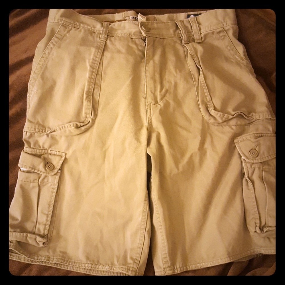 Old Navy men's cargo shorts